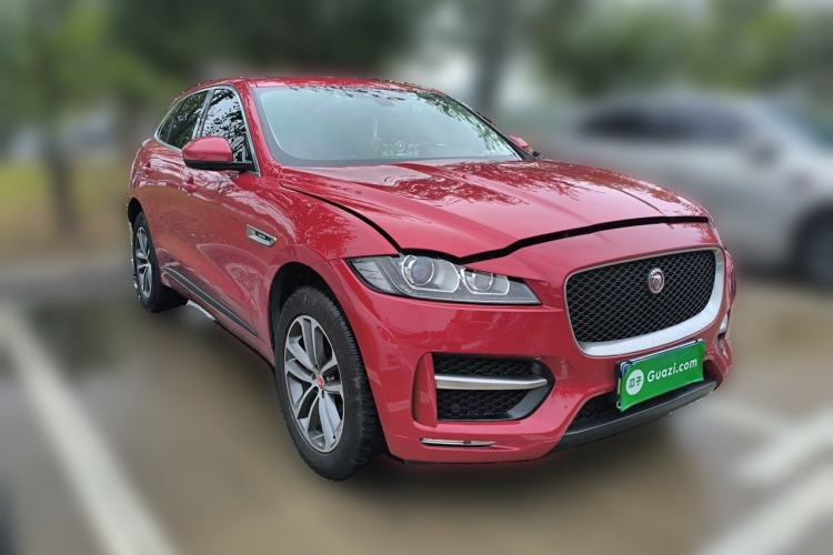 Used Jaguar F-PACE 2016 2.0T Two-Wheel-Drive R-Sport Sport Edition Front Right 45 Deg