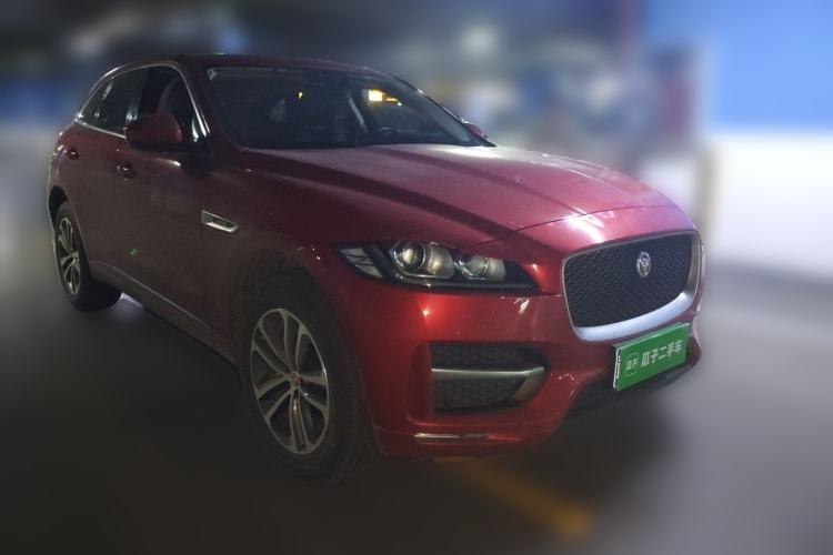 Used Jaguar F-PACE 2016 2.0T Two-Wheel-Drive R-Sport Sport Edition Front Right 45 Deg
