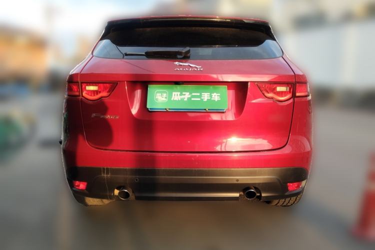 Used Jaguar F-PACE 2016 2.0T Two-Wheel-Drive R-Sport Sport Edition Rear