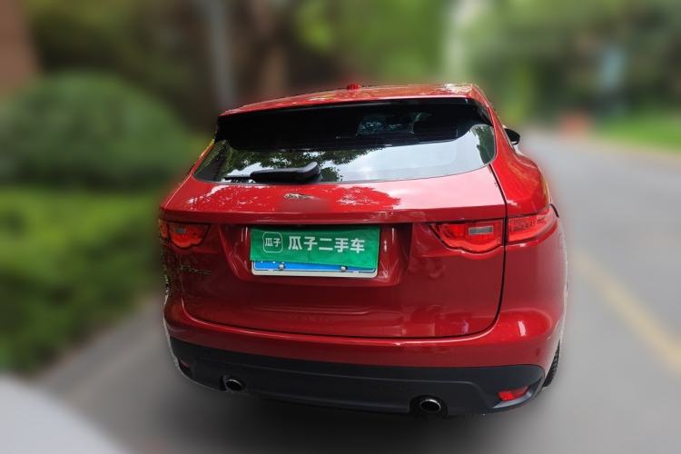 Used Jaguar F-PACE 2016 2.0T Two-Wheel-Drive R-Sport Sport Edition Rear
