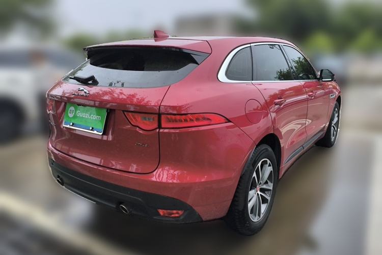 Used Jaguar F-PACE 2016 2.0T Two-Wheel-Drive R-Sport Sport Edition Rear Right 45 Deg