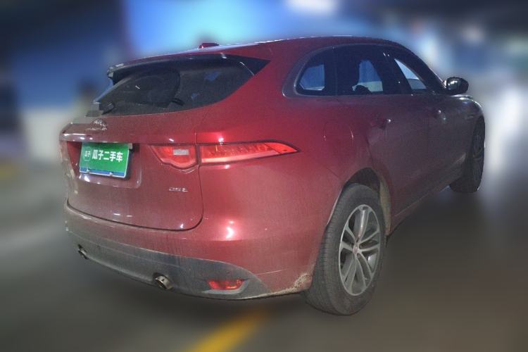 Used Jaguar F-PACE 2016 2.0T Two-Wheel-Drive R-Sport Sport Edition Rear Right 45 Deg