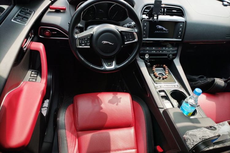 Used Jaguar F-PACE 2016 3.0 SC Four-Wheel Drive R-Sport Sport Edition Steering Wheel