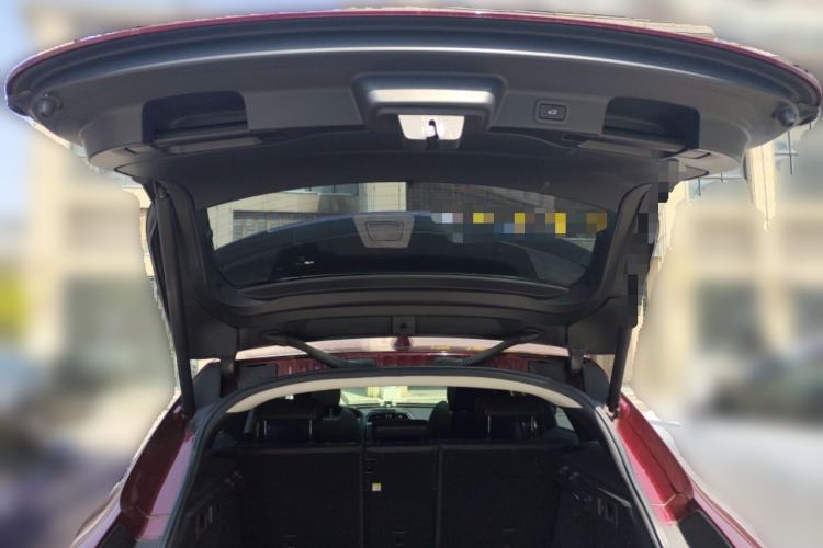 Used Jaguar F-PACE 2016 3.0 SC Four-Wheel Drive R-Sport Sport Edition Trunk