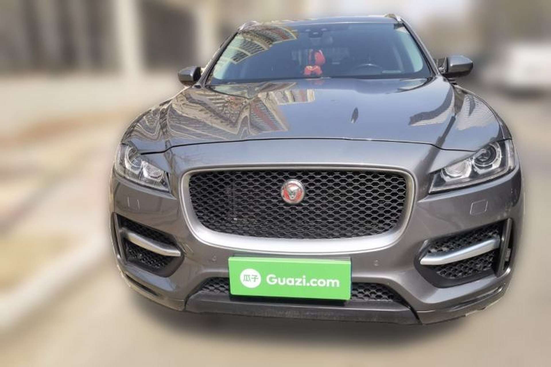 Used Jaguar F-PACE 2016 2.0T Two-Wheel Drive Urban Luxury Edition Front