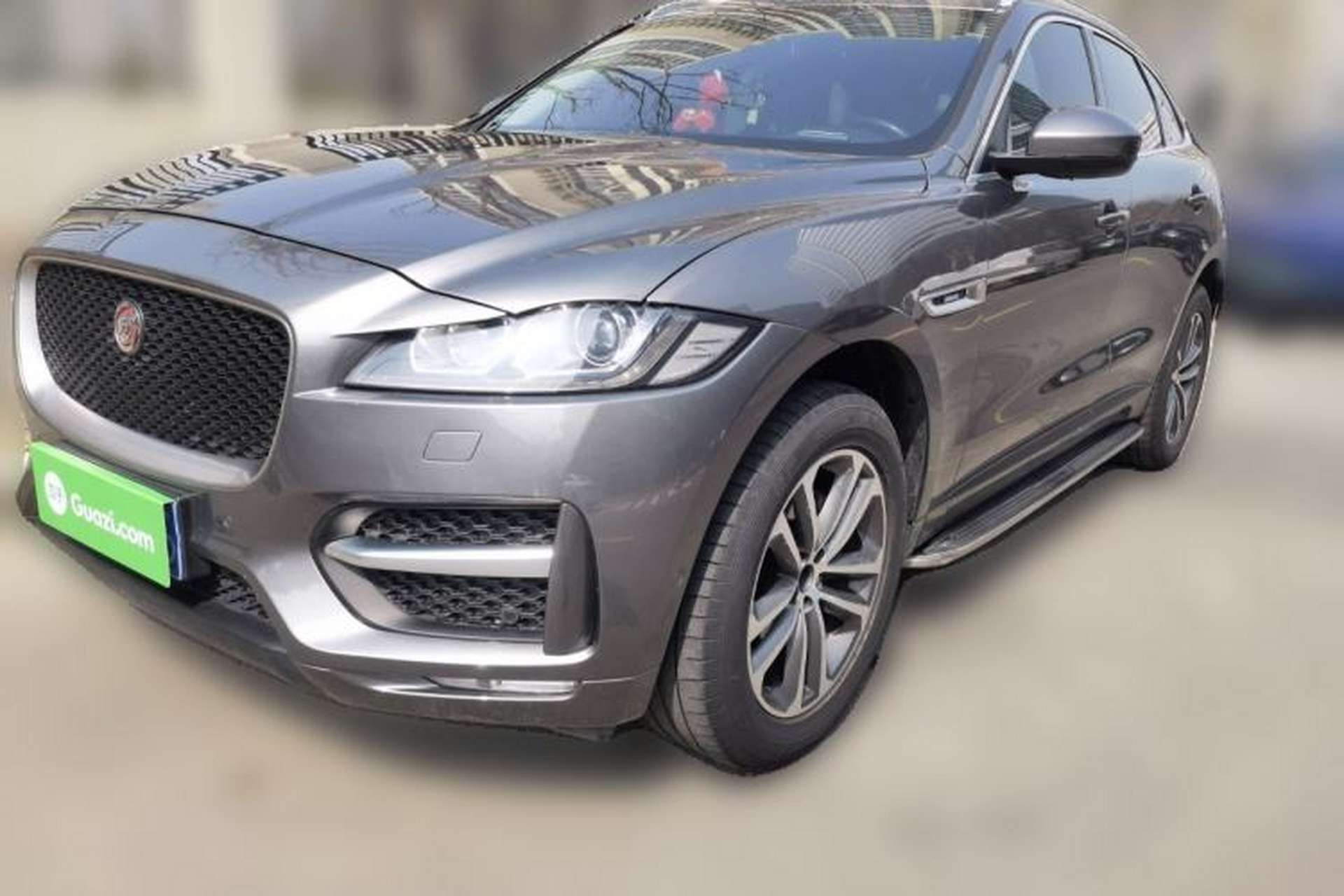 Used Jaguar F-PACE 2016 2.0T Two-Wheel Drive Urban Luxury Edition Front Left 45 Deg