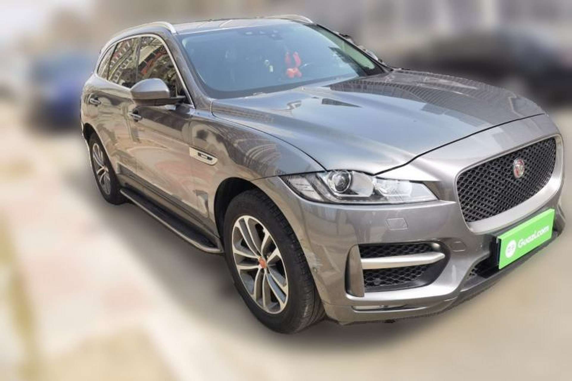 Used Jaguar F-PACE 2016 2.0T Two-Wheel Drive Urban Luxury Edition Front Right 45 Deg