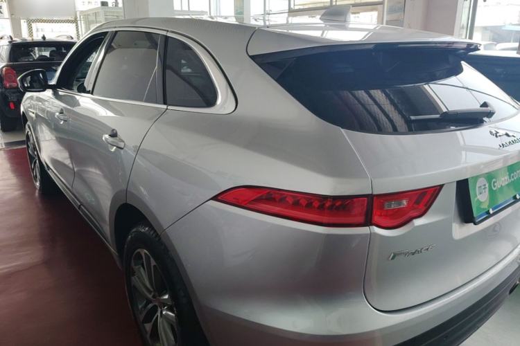 Used Jaguar F-PACE 2016 3.0 SC Four-Wheel Drive R-Sport Sport Edition Rear Left 45 Deg
