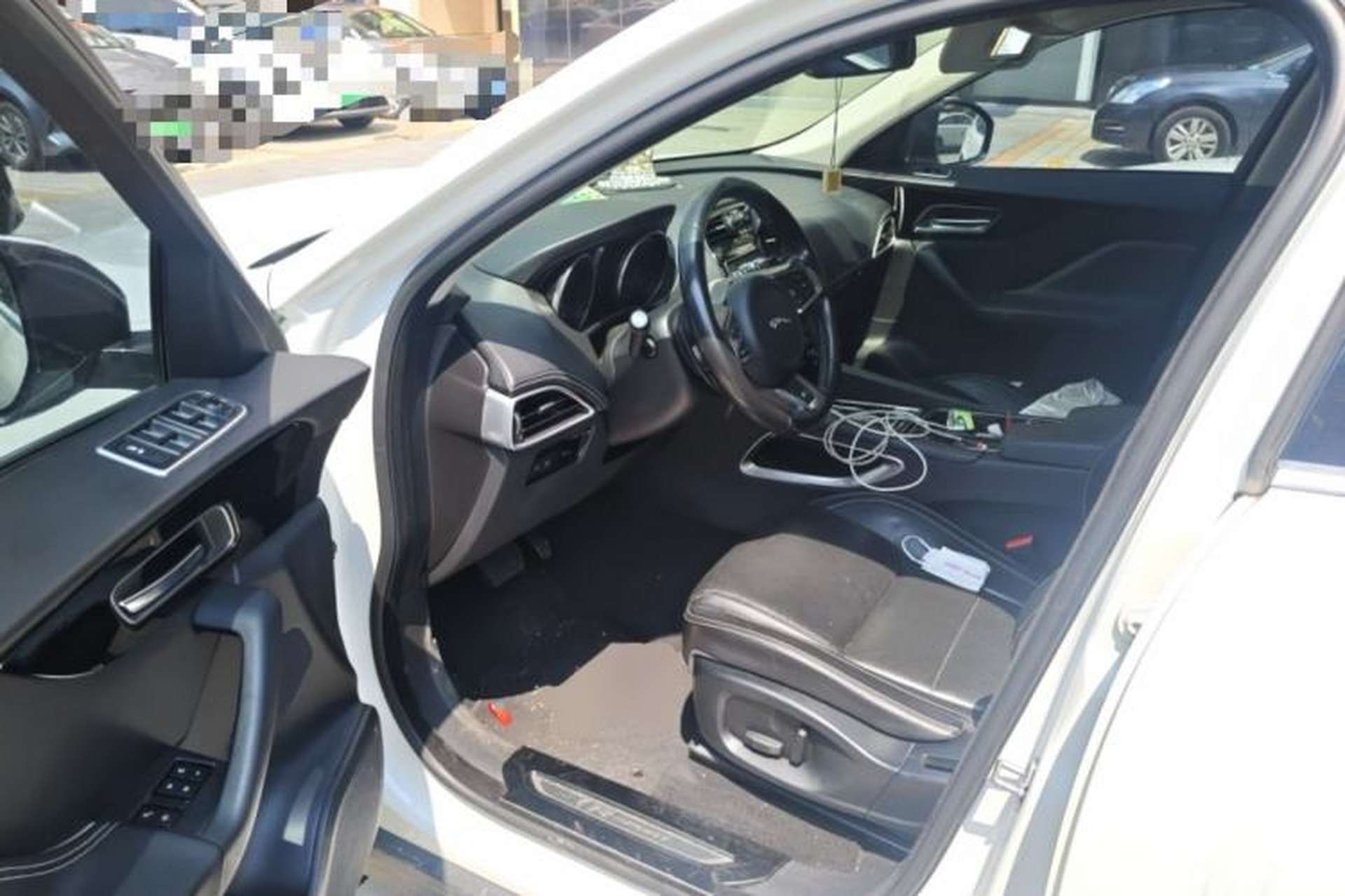 Used Jaguar F-PACE 2016 3.0 SC Four-Wheel Drive R-Sport Sport Edition Driver Seat