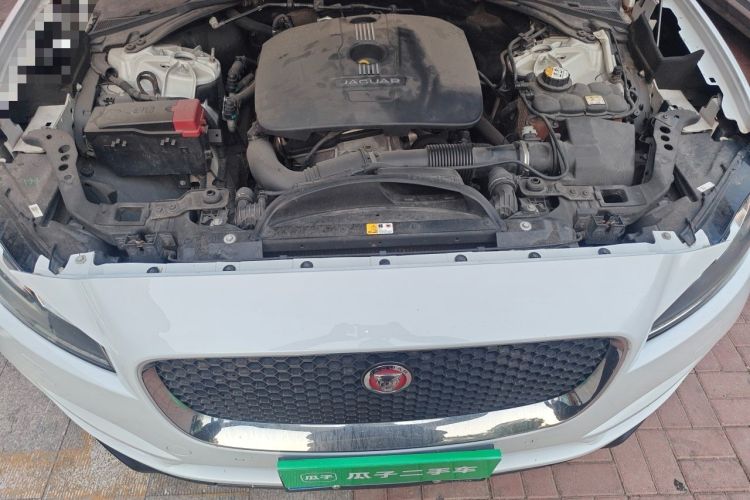 Used Jaguar F-PACE 2016 2.0T Two-Wheel Drive Urban Luxury Edition Engine Bay