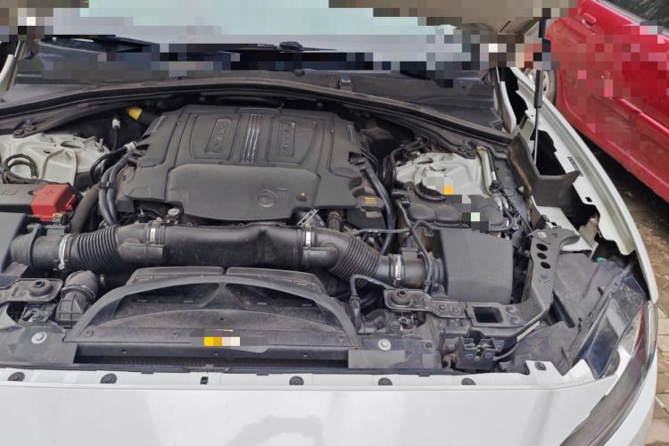 Used Jaguar F-PACE 2016 3.0 SC Four-Wheel Drive R-Sport Sport Edition Engine Bay Left