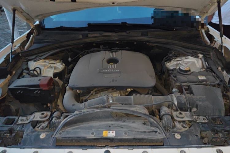 Used Jaguar F-PACE 2016 2.0T Two-Wheel Drive Urban Luxury Edition Engine Bay