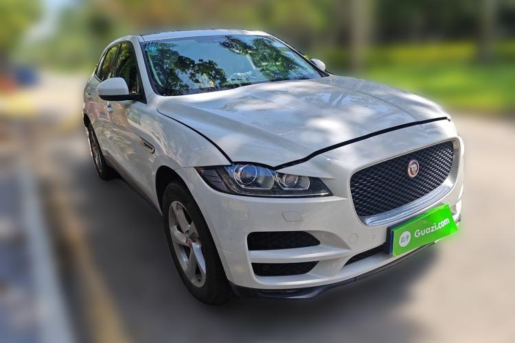 Used Jaguar F-PACE 2016 2.0T Two-Wheel Drive Urban Luxury Edition Exterior 2