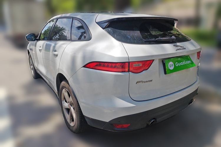 Used Jaguar F-PACE 2016 2.0T Two-Wheel Drive Urban Luxury Edition Exterior 3