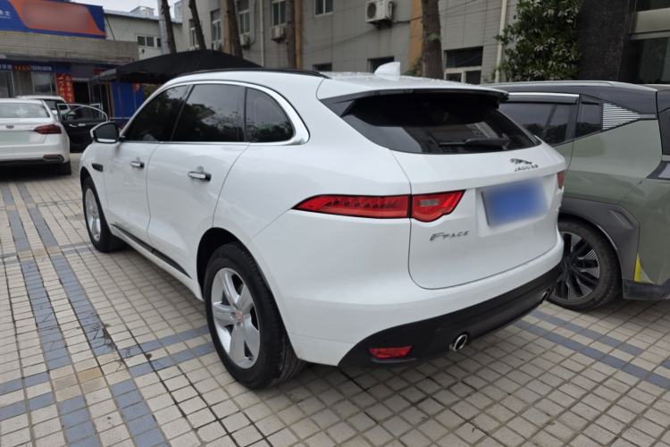 Used Jaguar F-PACE 2016 3.0 SC Four-Wheel Drive R-Sport Sport Edition Exterior 3