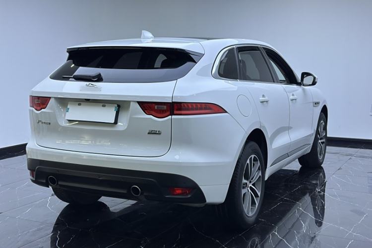 Used Jaguar F-PACE 2016 3.0 SC Four-Wheel Drive R-Sport Sport Edition Exterior 4
