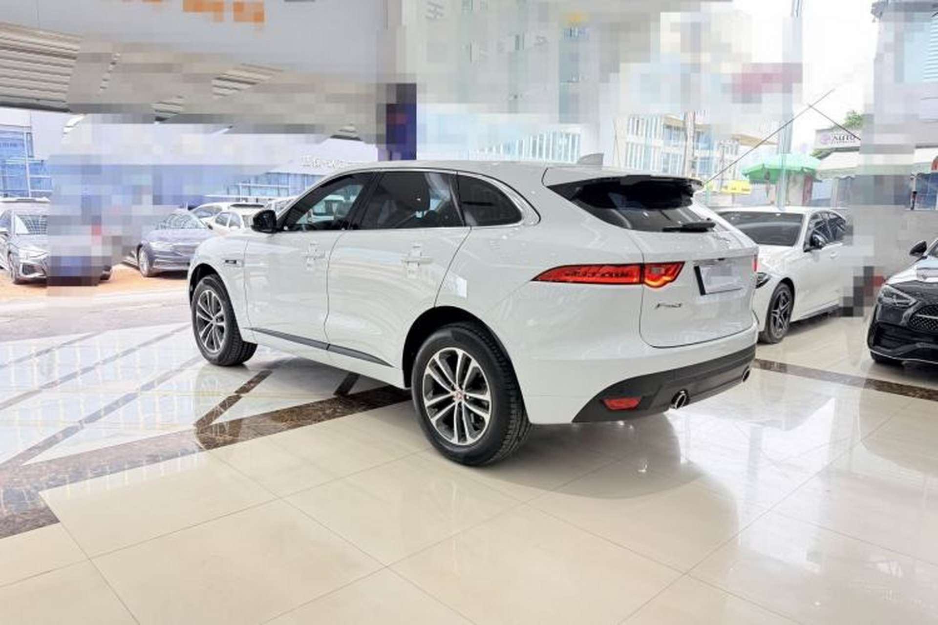 Used Jaguar F-PACE 2016 3.0 SC Four-Wheel Drive R-Sport Sport Edition Exterior 6