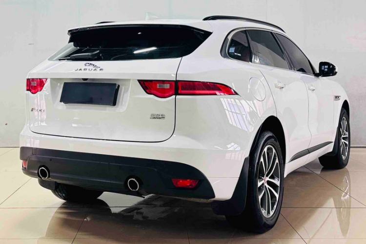 Used Jaguar F-PACE 2016 3.0 SC Four-Wheel Drive R-Sport Sport Edition Exterior 6