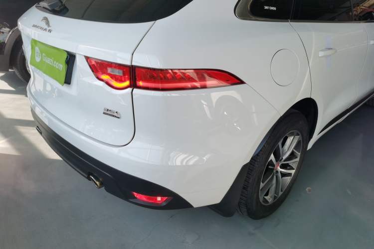 Used Jaguar F-PACE 2016 3.0 SC Four-Wheel Drive R-Sport Sport Edition Exterior 6