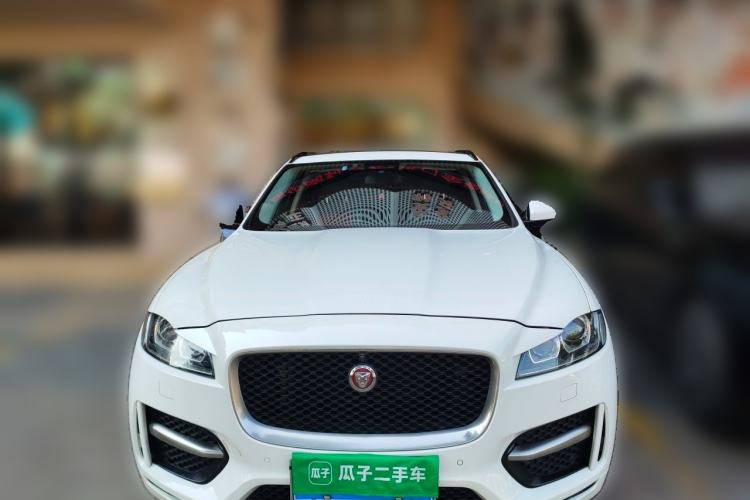 Used Jaguar F-PACE 2016 2.0T Two-Wheel-Drive R-Sport Sport Edition Front