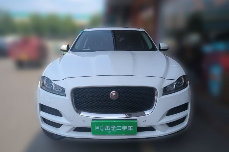 Used Jaguar F-PACE 2016 2.0T Two-Wheel-Drive R-Sport Sport Edition Front