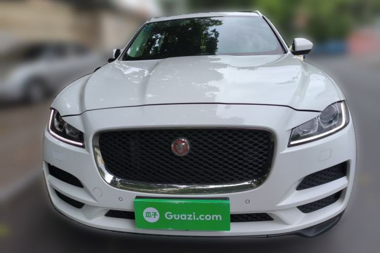 Used Jaguar F-PACE 2016 2.0T Two-Wheel Drive Urban Luxury Edition Front