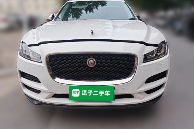 Used Jaguar F-PACE 2016 2.0T Two-Wheel Drive Urban Luxury Edition Front