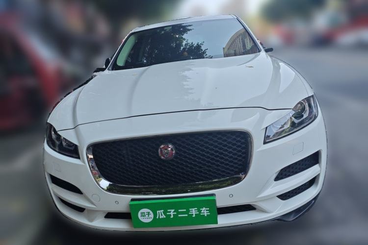 Used Jaguar F-PACE 2016 2.0T Two-Wheel Drive Urban Luxury Edition Front