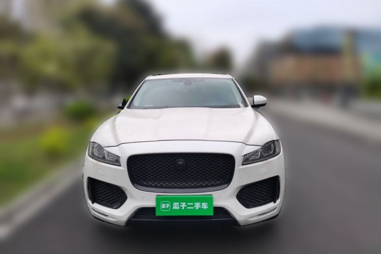 Used Jaguar F-PACE 2016 2.0T Two-Wheel Drive Urban Luxury Edition Front