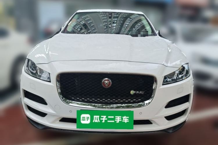 Used Jaguar F-PACE 2016 2.0T Two-Wheel Drive Urban Luxury Edition Front