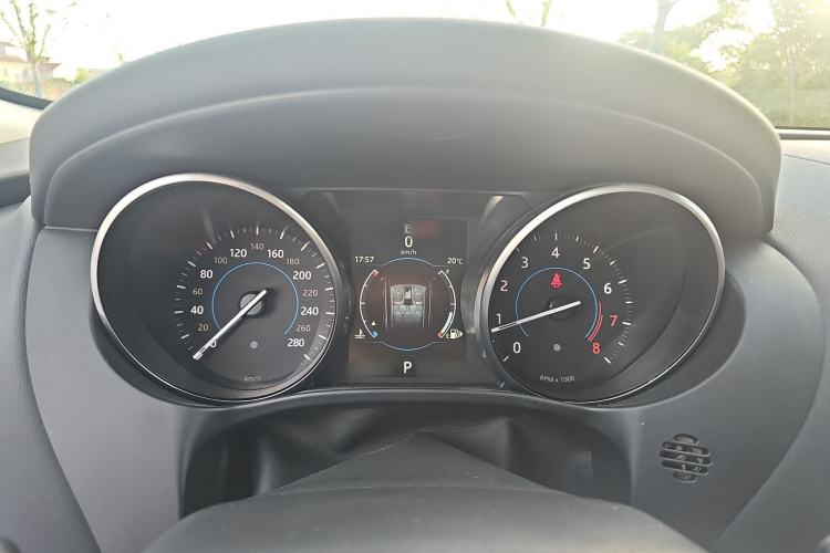 Used Jaguar F-PACE 2016 3.0 SC Four-Wheel Drive R-Sport Sport Edition Instrument Cluster