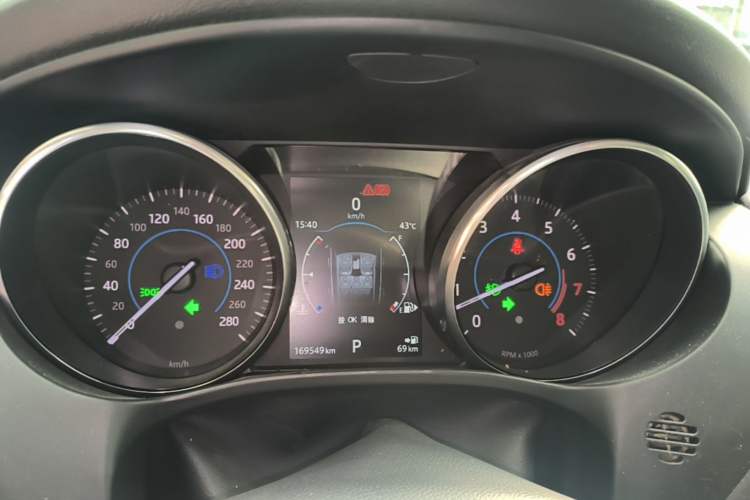 Used Jaguar F-PACE 2016 3.0 SC Four-Wheel Drive R-Sport Sport Edition Instrument Cluster