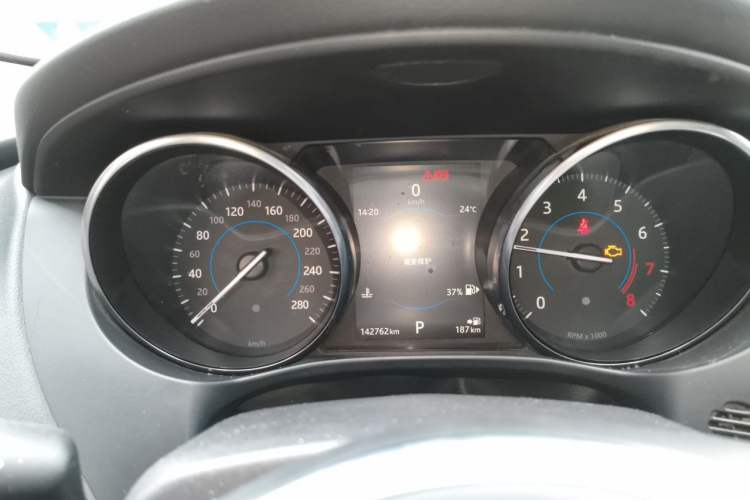 Used Jaguar F-PACE 2016 3.0 SC Four-Wheel Drive R-Sport Sport Edition Instrument Cluster
