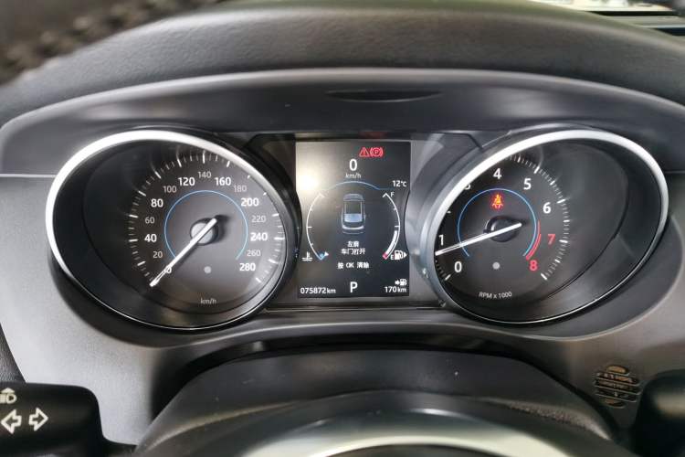 Used Jaguar F-PACE 2016 3.0 SC Four-Wheel Drive R-Sport Sport Edition Instrument Cluster