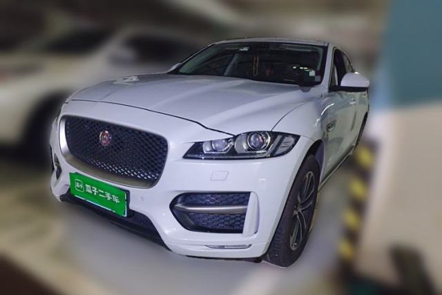 Używany Jaguar F-PACE 2016 2.0T Two-Wheel Drive Urban Luxury Edition