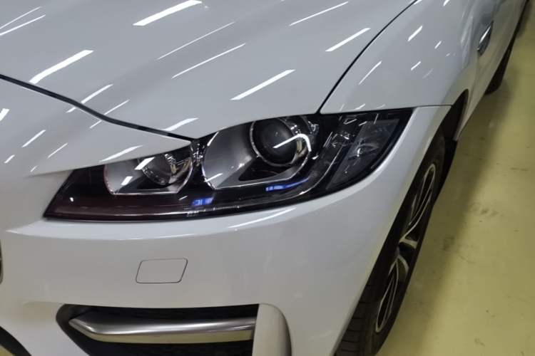 Used Jaguar F-PACE 2016 3.0 SC Four-Wheel Drive R-Sport Sport Edition Left Front Headlight