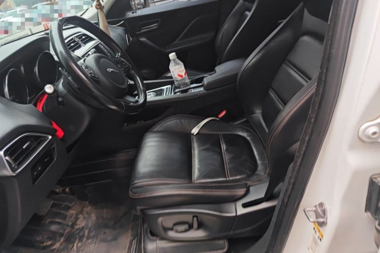 Used Jaguar F-PACE 2016 2.0T Two-Wheel Drive Urban Luxury Edition Left Front Seat