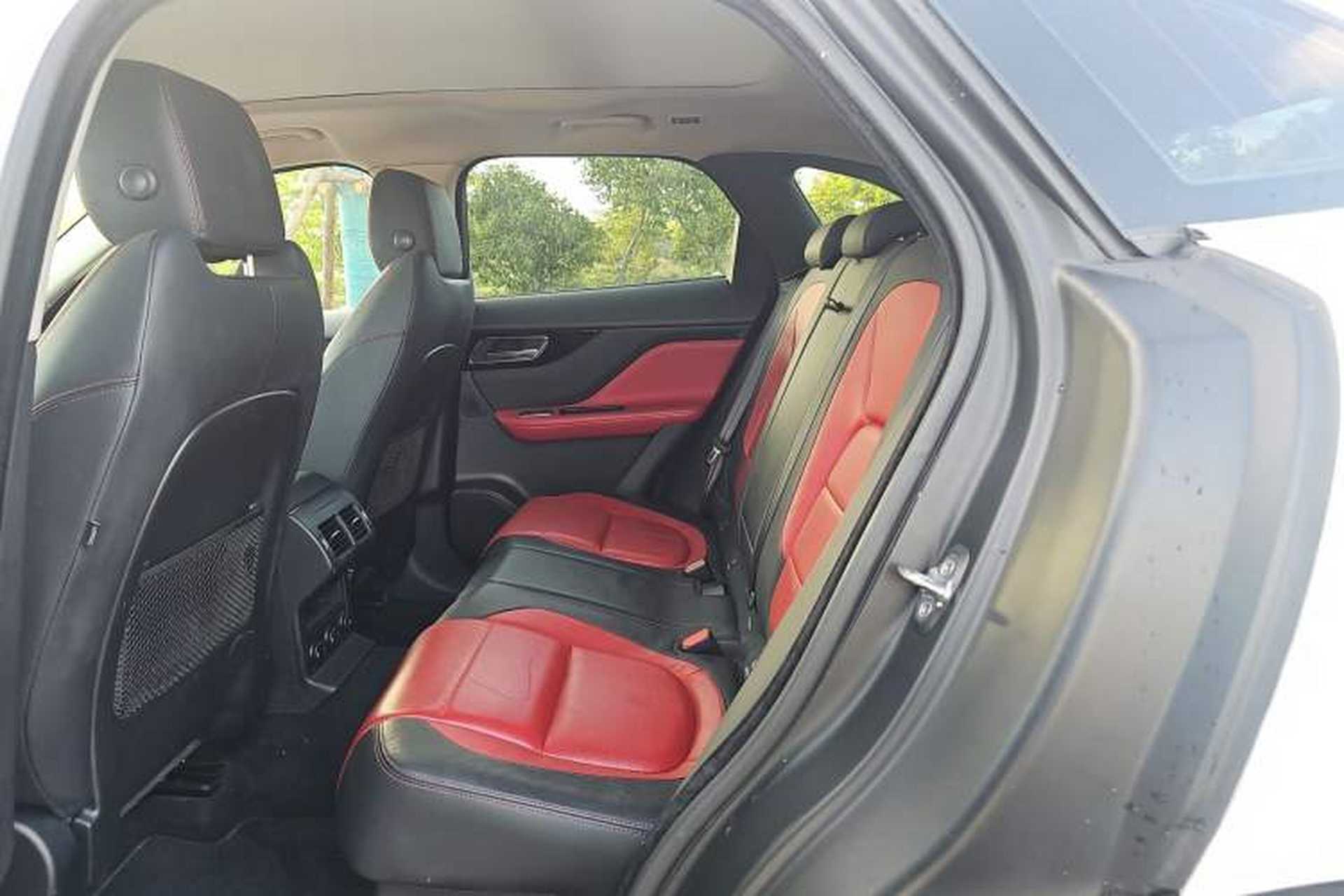 Used Jaguar F-PACE 2016 3.0 SC Four-Wheel Drive R-Sport Sport Edition Left Rear Seat