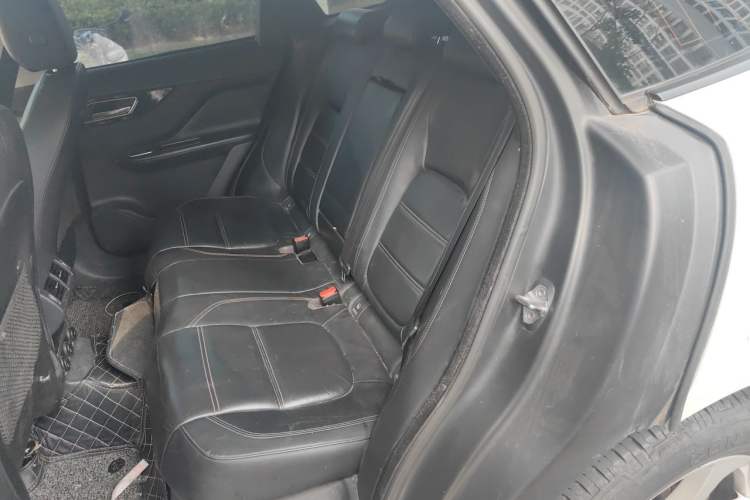 Used Jaguar F-PACE 2016 2.0T Two-Wheel Drive Urban Luxury Edition Left Rear Seat