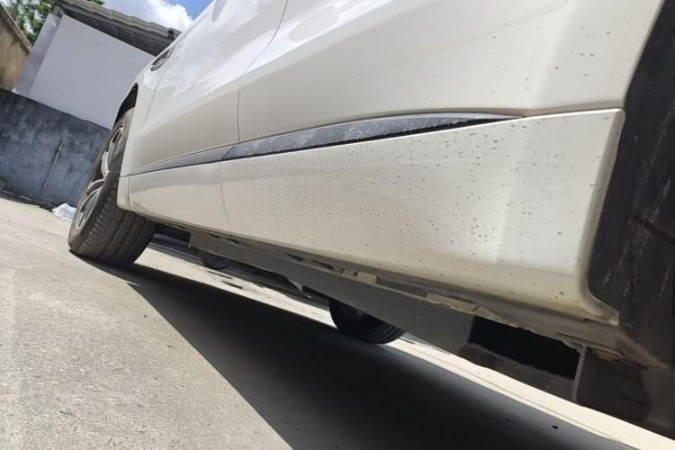 Used Jaguar F-PACE 2016 3.0 SC Four-Wheel Drive R-Sport Sport Edition Left Side Sill