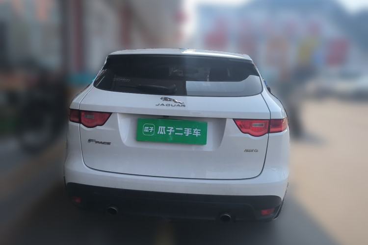 Used Jaguar F-PACE 2016 2.0T Two-Wheel-Drive R-Sport Sport Edition Rear
