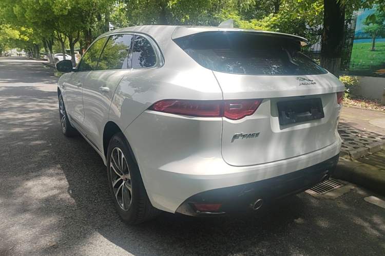 Used Jaguar F-PACE 2016 3.0 SC Four-Wheel Drive R-Sport Sport Edition Rear Left 45 Deg