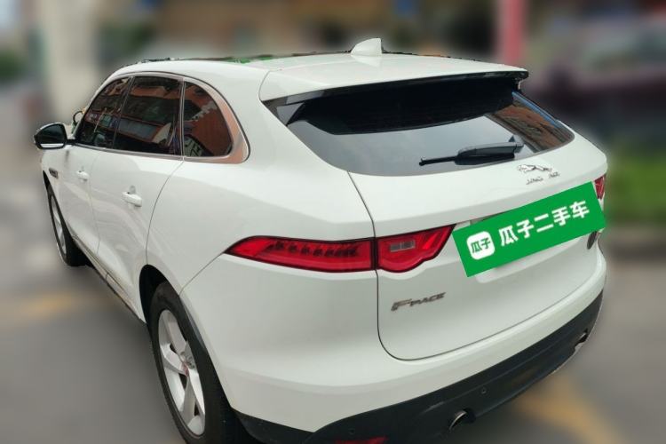 Used Jaguar F-PACE 2016 2.0T Two-Wheel Drive Urban Luxury Edition Rear Left 45 Deg