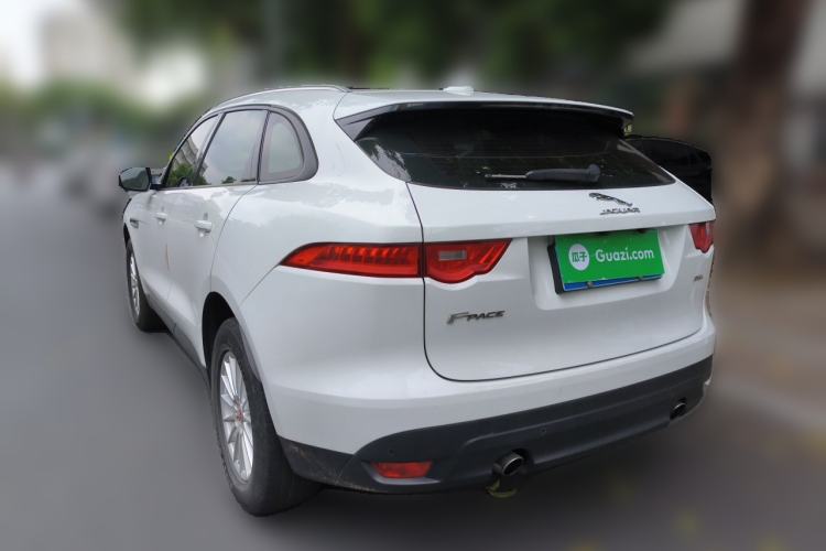 Used Jaguar F-PACE 2016 2.0T Two-Wheel Drive Urban Luxury Edition Rear Left 45 Deg