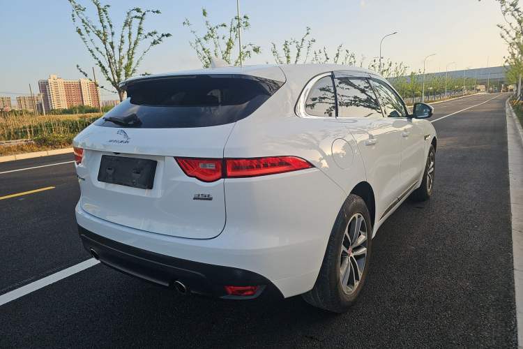 Used Jaguar F-PACE 2016 3.0 SC Four-Wheel Drive R-Sport Sport Edition Rear Right 45 Deg