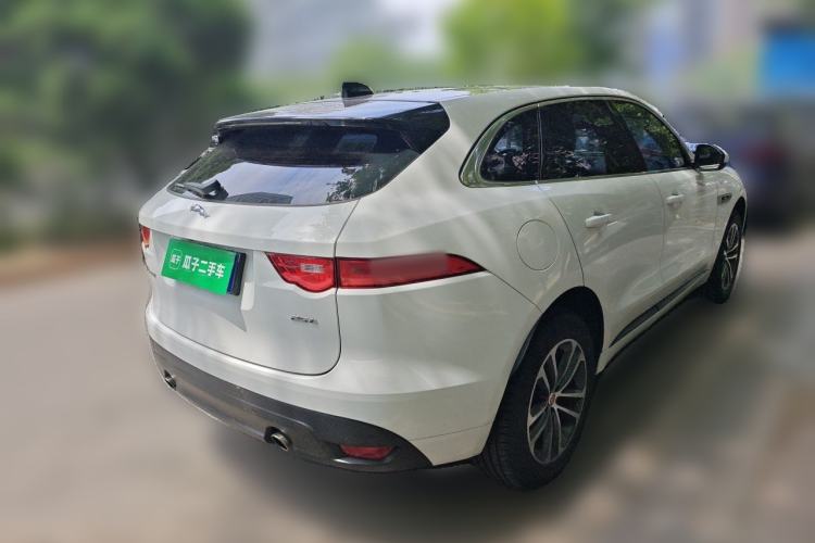 Used Jaguar F-PACE 2016 2.0T Two-Wheel-Drive R-Sport Sport Edition Rear Right 45 Deg