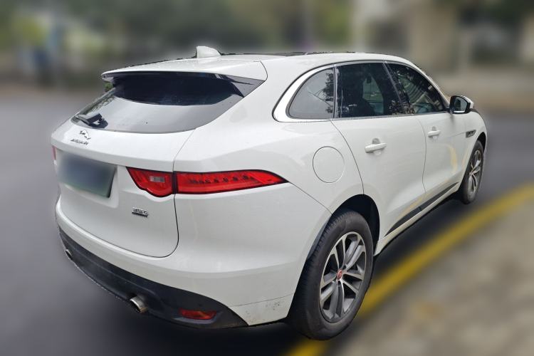 Used Jaguar F-PACE 2016 3.0 SC Four-Wheel Drive R-Sport Sport Edition Rear Right 45 Deg