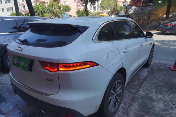 Used Jaguar F-PACE 2016 3.0 SC Four-Wheel Drive R-Sport Sport Edition Rear Right 45 Deg