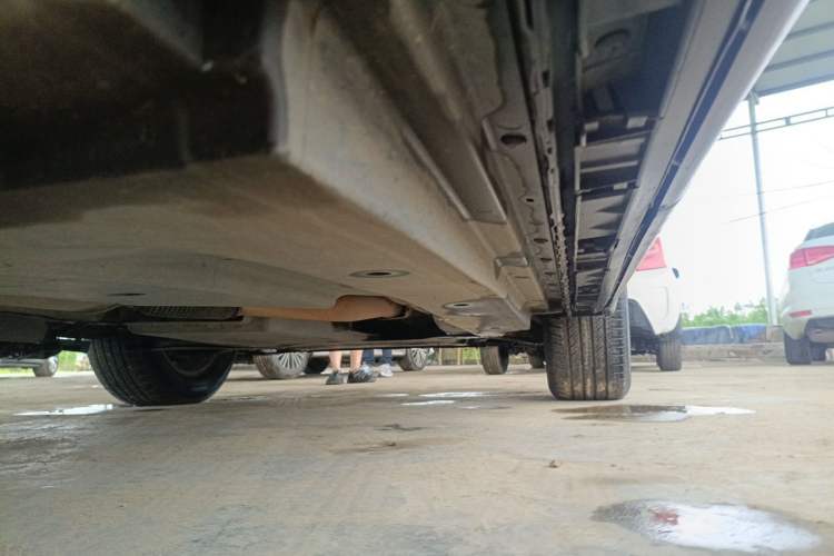 Used Jaguar F-PACE  Chassis Rear Right