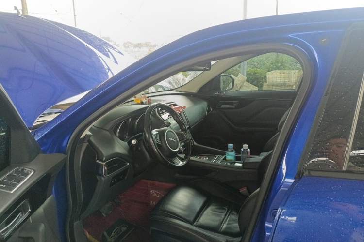 Used Jaguar F-PACE  Driver Seat